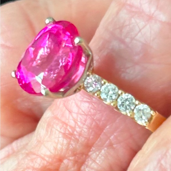 24 hour SALE!!!🩷6 carat lab grown pink sapphire diamond set in 14K Yellow Gold🌟 - Picture 4 of 6